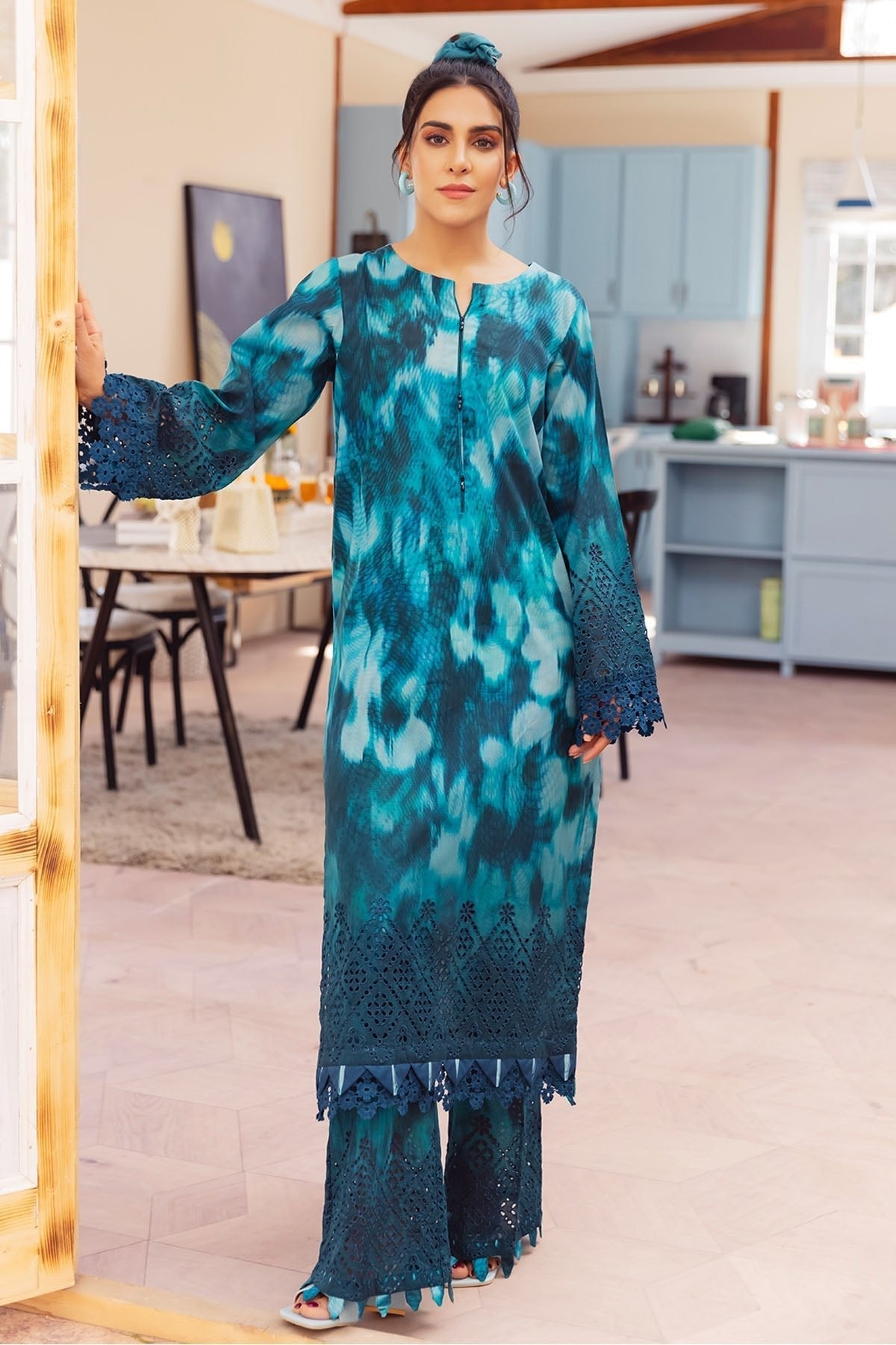 NAISHA - Danoori NAISHA - Danoori