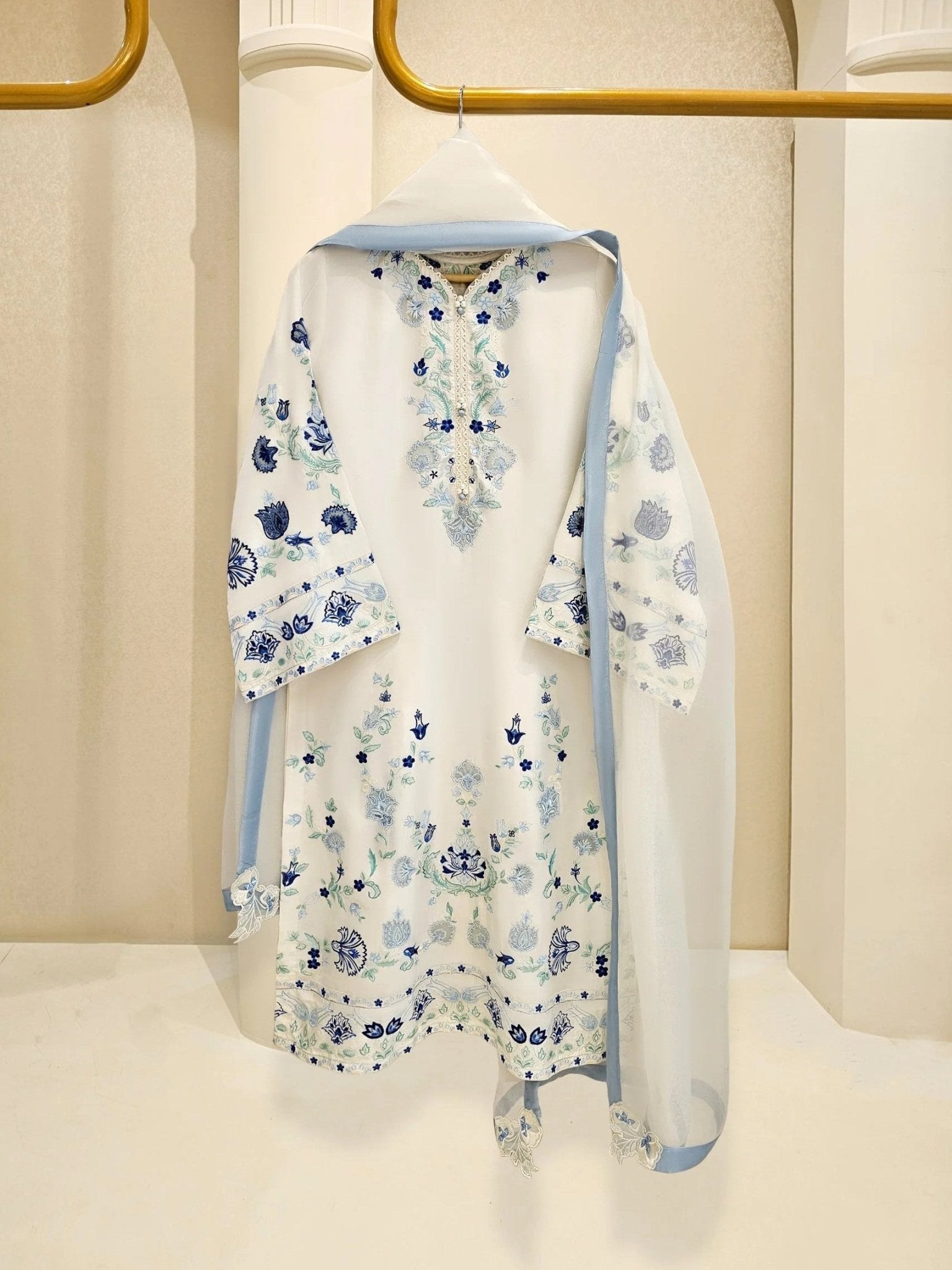 NEELUM - RAW SILK - Danoori